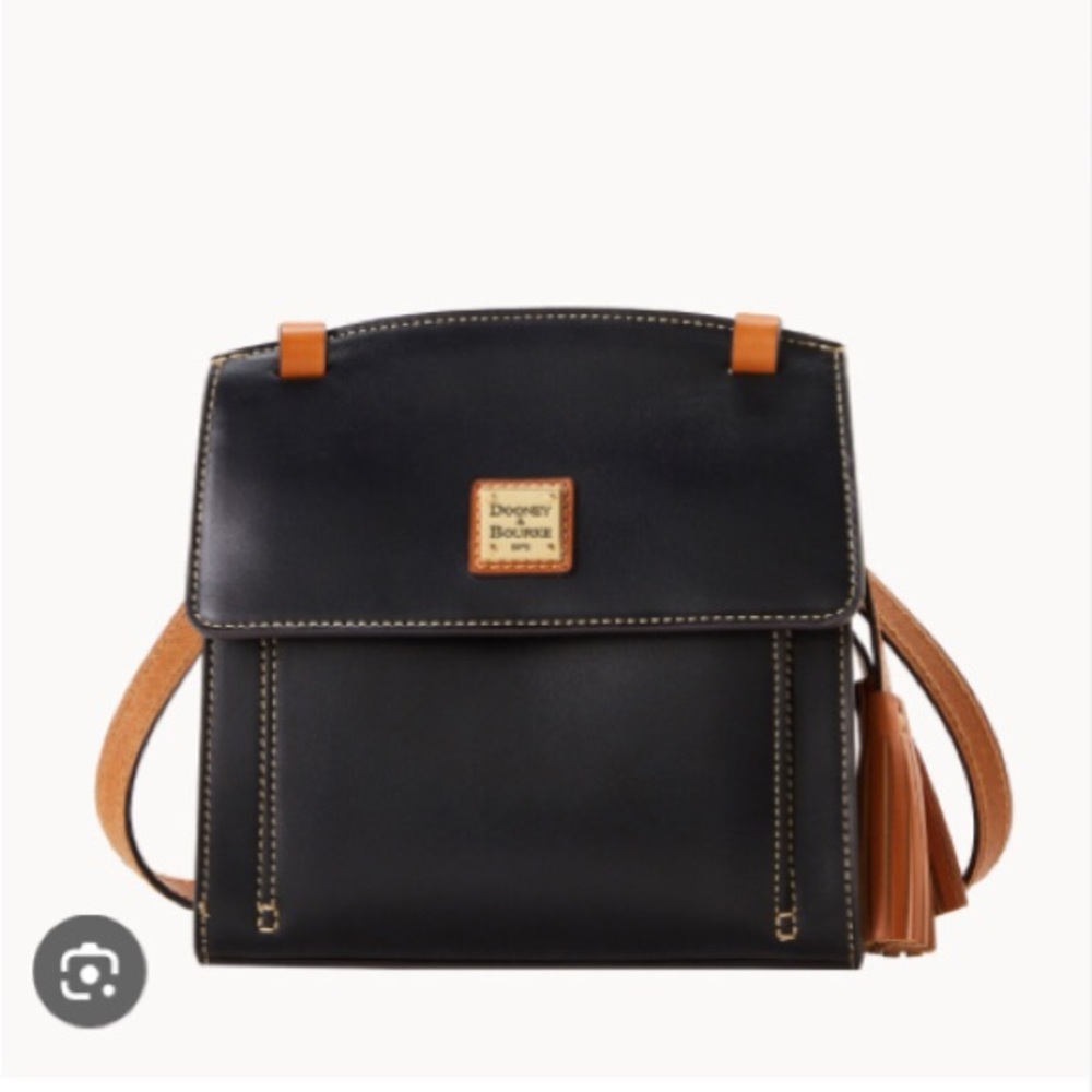 Dooney & Bourke Navy and Tan Wexford Leather Crossbody NWOT